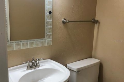Townhouse in Gainesville, Florida 3 bedrooms, 139.35 sq.m. № 1835238 - photo 3