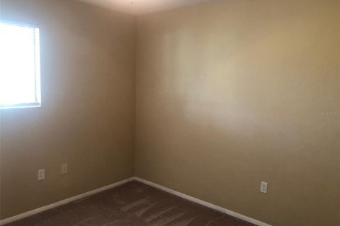 Townhouse in Gainesville, Florida 3 bedrooms, 139.35 sq.m. № 1835238 - photo 11