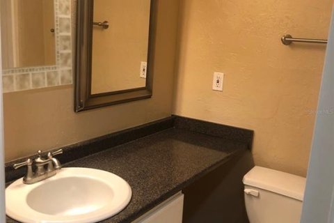 Townhouse in Gainesville, Florida 3 bedrooms, 139.35 sq.m. № 1835238 - photo 15