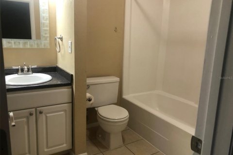 Townhouse in Gainesville, Florida 3 bedrooms, 139.35 sq.m. № 1835238 - photo 21