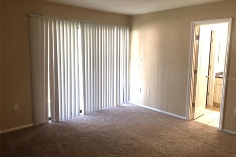 Townhouse in Gainesville, Florida 3 bedrooms, 139.35 sq.m. № 1835238 - photo 18