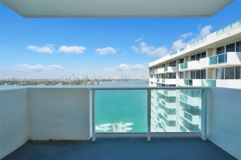 Condominio en venta en Miami Beach, Florida, 1 dormitorio, 77.76 m2 № 2189443 - foto 4