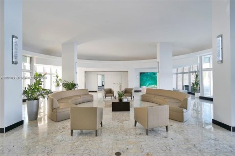 Condominio en venta en Miami Beach, Florida, 1 dormitorio, 77.76 m2 № 2189443 - foto 12