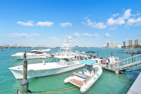 Condominio en venta en Miami Beach, Florida, 1 dormitorio, 77.76 m2 № 2189443 - foto 20