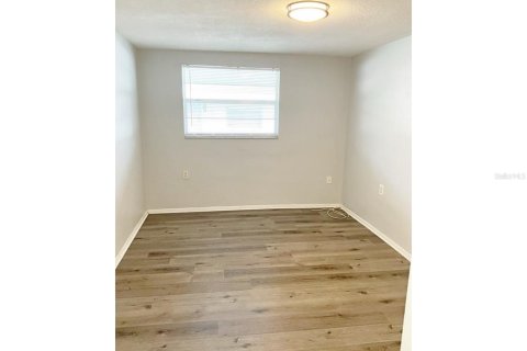 Apartamento en alquiler en Holiday, Florida, 1 dormitorio, 55.74 m2 № 1906476 - foto 12