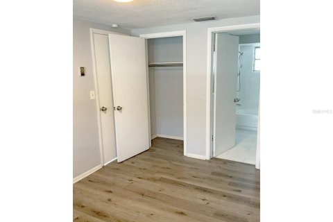 Apartamento en alquiler en Holiday, Florida, 1 dormitorio, 55.74 m2 № 1906476 - foto 13