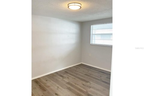 Apartamento en alquiler en Holiday, Florida, 1 dormitorio, 55.74 m2 № 1906476 - foto 15