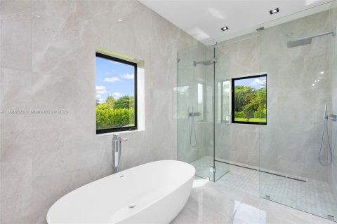 Villa ou maison à vendre à Southwest Ranches, Floride: 6 chambres № 2015502 - photo 29