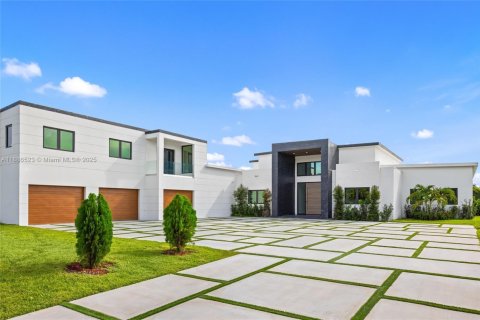 Villa ou maison à vendre à Southwest Ranches, Floride: 6 chambres № 2015502 - photo 7