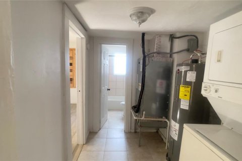 House in Gainesville, Florida 2 bedrooms, 89.93 sq.m. № 2220617 - photo 14