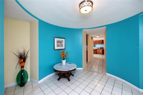 Villa ou maison à vendre à Saint Petersburg, Floride: 3 chambres, 181.72 m2 № 1765192 - photo 6