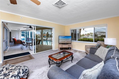 Villa ou maison à vendre à Saint Petersburg, Floride: 3 chambres, 181.72 m2 № 1765192 - photo 21