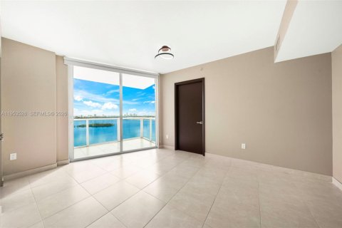 Copropriété à louer à Miami, Floride: 1 chambre, 87.51 m2 № 2008249 - photo 9