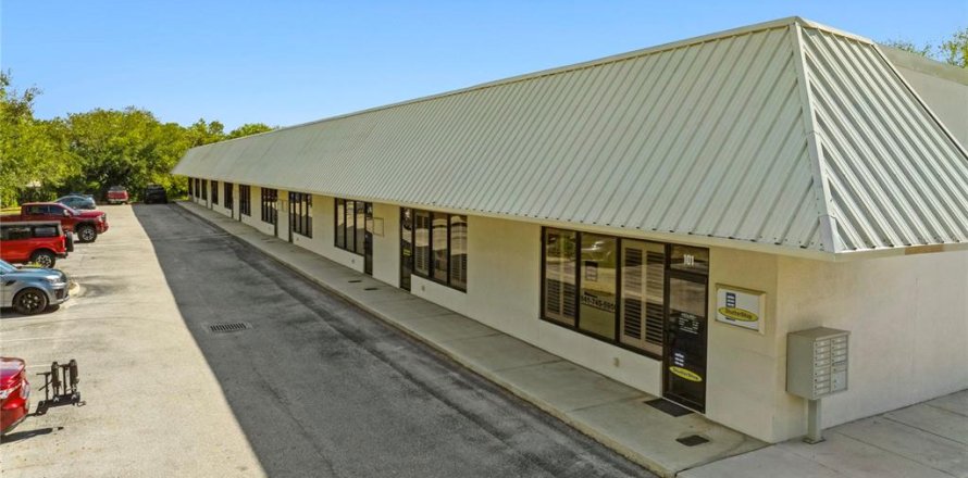 Immobilier commercial à Bradenton, Floride 190.91 m2 № 1609675