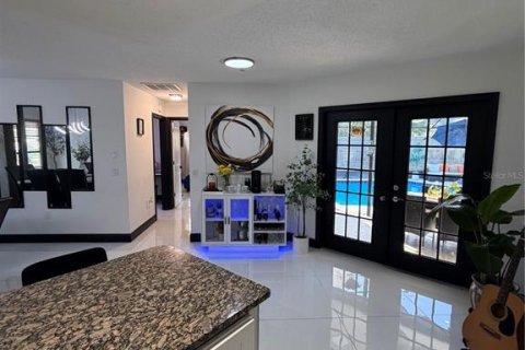 House in Spring Hill, Florida 3 bedrooms, 176.89 sq.m. № 2427378 - photo 18