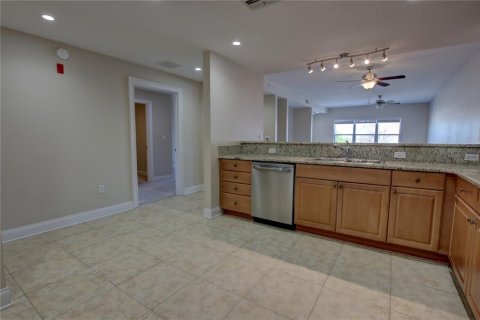 Condo in Sanford, Florida, 2 bedrooms  № 1542735 - photo 13