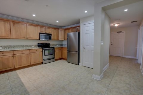 Condo in Sanford, Florida, 2 bedrooms  № 1542735 - photo 11