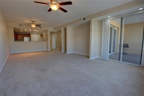 Condo in Sanford, Florida, 2 bedrooms  № 1542735 - photo 18
