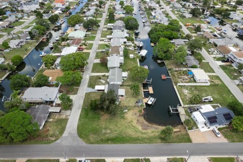 Terreno en venta en Hudson, Florida № 218593 - foto 7