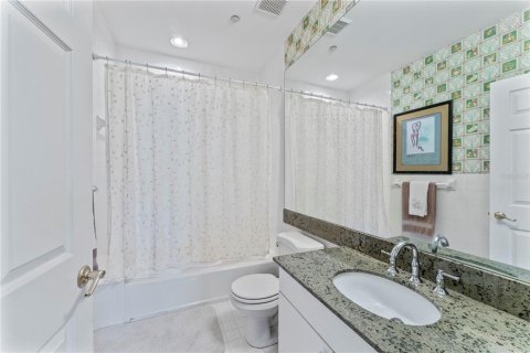 Touwnhouse à vendre à Tampa, Floride: 2 chambres, 204.85 m2 № 1818811 - photo 29