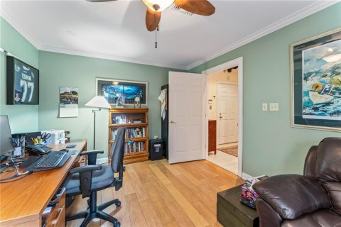 Touwnhouse à vendre à Tampa, Floride: 2 chambres, 204.85 m2 № 1818811 - photo 8