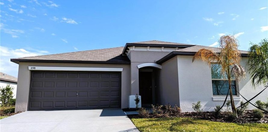 Casa en Wesley Chapel, Florida 4 dormitorios, 180.14 m2 № 1879645