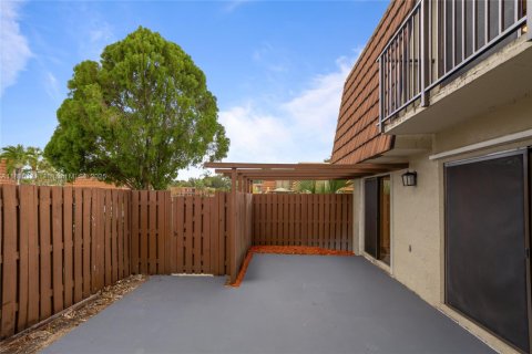 Townhouse in Davie, Florida 3 bedrooms, 153.66 sq.m. № 1820433 - photo 9