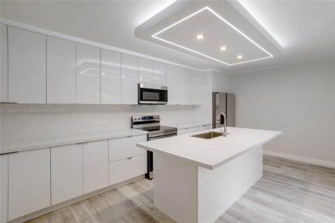 Townhouse in Davie, Florida 3 bedrooms, 153.66 sq.m. № 1820433 - photo 15