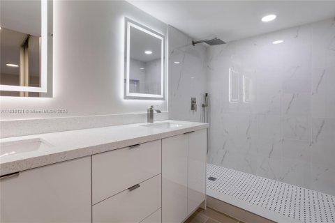 Townhouse in Davie, Florida 3 bedrooms, 153.66 sq.m. № 1820433 - photo 30