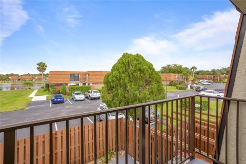 Townhouse in Davie, Florida 3 bedrooms, 153.66 sq.m. № 1820433 - photo 29