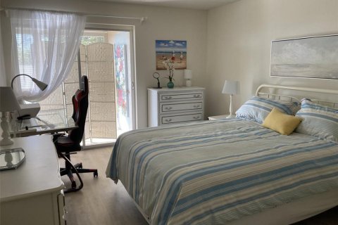 Copropriété à louer à Bradenton, Floride: 1 chambre, 78.97 m2 № 2166115 - photo 10