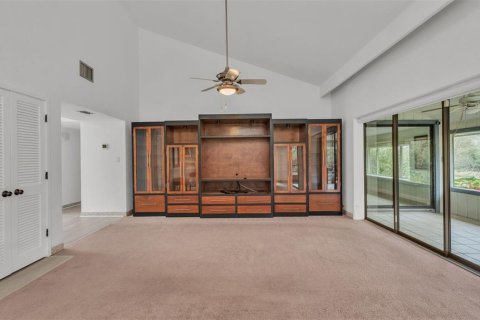 Casa en venta en Haines City, Florida, 2 dormitorios, 198.16 m2 № 1554535 - foto 9