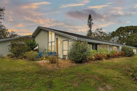 Casa en venta en Haines City, Florida, 2 dormitorios, 198.16 m2 № 1554535 - foto 2