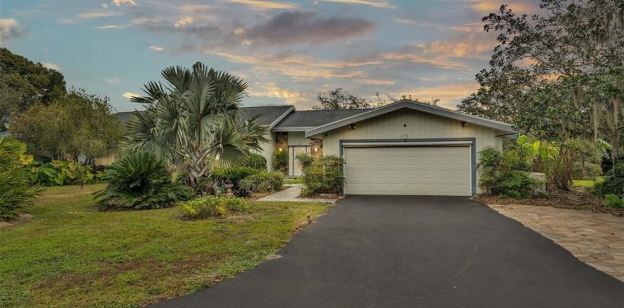 Casa en Haines City, Florida 2 dormitorios, 198.16 m2 № 1554535