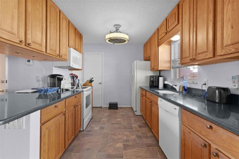 Casa en venta en The Villages, Florida, 2 dormitorios, 107.4 m2 № 2387673 - foto 7