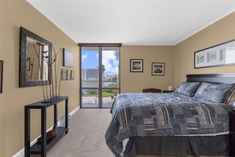 Copropriété à vendre à Clearwater, Floride: 3 chambres, 143.07 m2 № 1783225 - photo 24