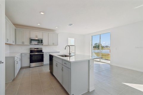 Villa ou maison à vendre à Palmetto, Floride: 4 chambres, 212.37 m2 № 2111311 - photo 11