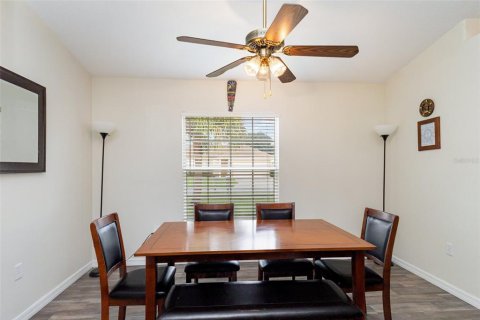 Casa en venta en Kissimmee, Florida, 4 dormitorios, 138.8 m2 № 1903634 - foto 8