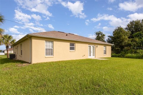 Casa en venta en Kissimmee, Florida, 4 dormitorios, 138.8 m2 № 1903634 - foto 22