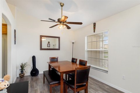 Casa en venta en Kissimmee, Florida, 4 dormitorios, 138.8 m2 № 1903634 - foto 7