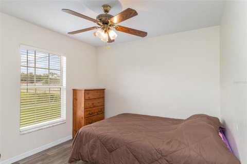 Casa en venta en Kissimmee, Florida, 4 dormitorios, 138.8 m2 № 1903634 - foto 18