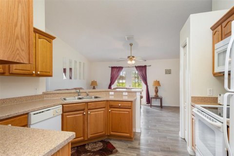 Casa en venta en Kissimmee, Florida, 4 dormitorios, 138.8 m2 № 1903634 - foto 6