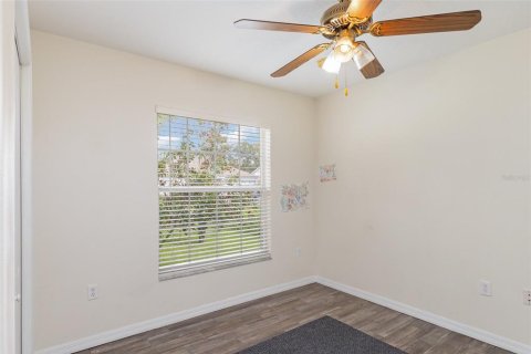 Casa en venta en Kissimmee, Florida, 4 dormitorios, 138.8 m2 № 1903634 - foto 19