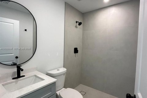 Снять в аренду виллу или дом в Холливуд, Флорида 3 спальни, 129.78м2, № 2085556 - фото 13