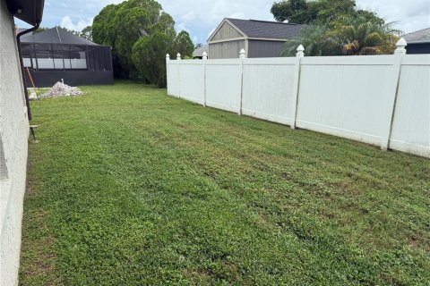 Casa en alquiler en New Port Richey, Florida, 3 dormitorios, 156.82 m2 № 1911528 - foto 17