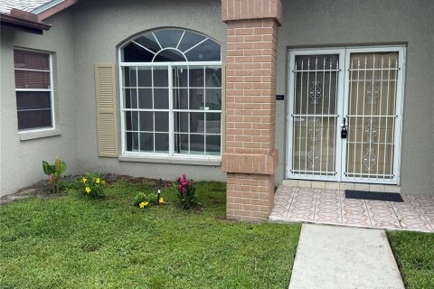 Casa en alquiler en New Port Richey, Florida, 3 dormitorios, 156.82 m2 № 1911528 - foto 3