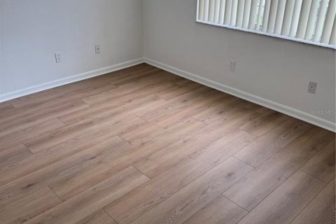 Casa en alquiler en New Port Richey, Florida, 3 dormitorios, 156.82 m2 № 1911528 - foto 9