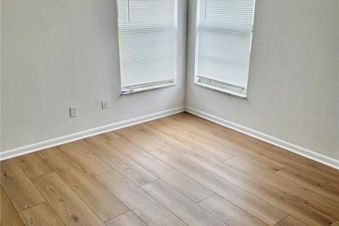 Casa en alquiler en New Port Richey, Florida, 3 dormitorios, 156.82 m2 № 1911528 - foto 11