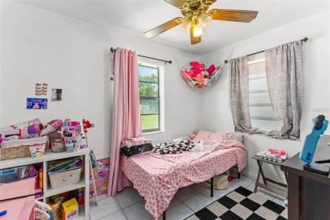 Villa ou maison à vendre à Deltona, Floride: 3 chambres, 111.3 m2 № 2149857 - photo 21