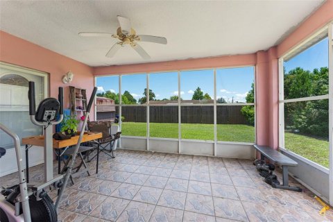 Villa ou maison à vendre à Deltona, Floride: 3 chambres, 111.3 m2 № 2149857 - photo 23